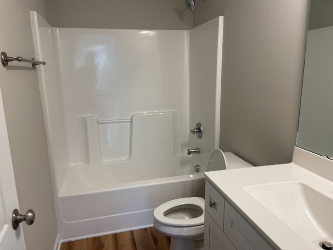 Building Photo - 212 Mitchner St