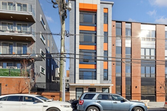 Building Photo - 1615 Poplar St