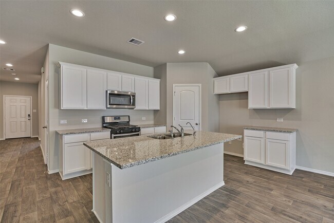 Building Photo - 13868 Rock Island Trl