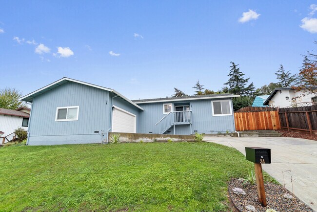 Building Photo - 34 Altamont Dr