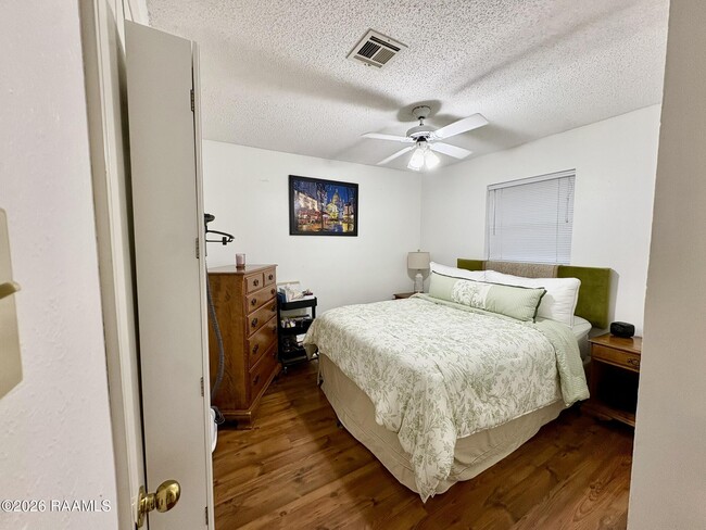 Building Photo - 103 Brookwood Cir