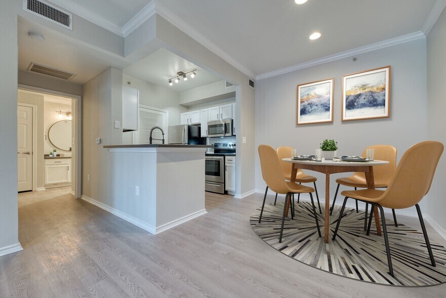 Laurel Canyon Apartments San Antonio, TX Apartment Finder