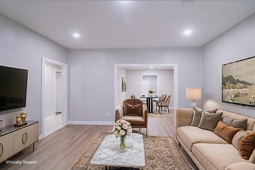 Building Photo - 6150 Ridgeway Dr