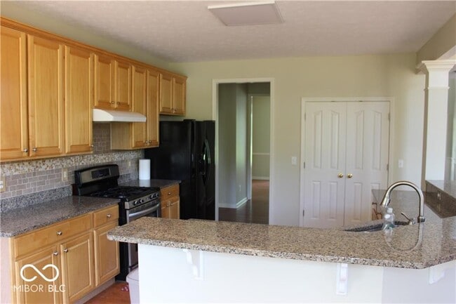 Building Photo - 5622 Blackfoot Trail