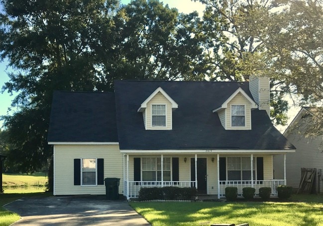 Primary Photo - 2815 Stonewater Dr