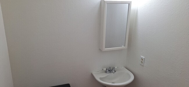 Building Photo - Price reduced! 3-Bedroom Condo in Pinon Sp...