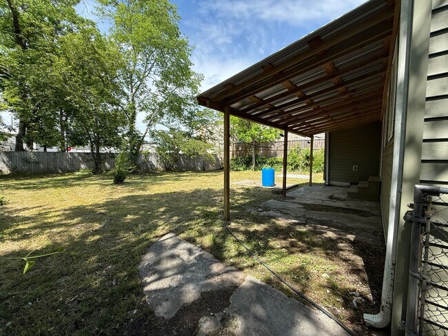 Building Photo - 1505 Turman St Chattanooga