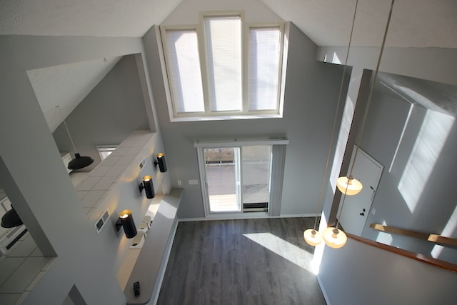 Building Photo - 2040 E St-