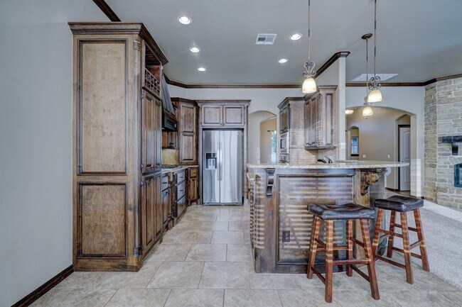 Building Photo - 812 Ryan Rd