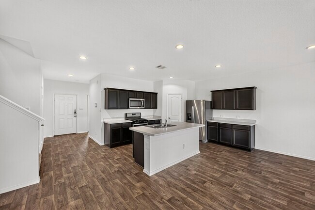 Building Photo - 5118 Dove Hl Ln