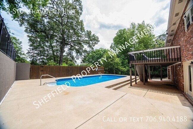 Building Photo - 3 Stonehaven Ct