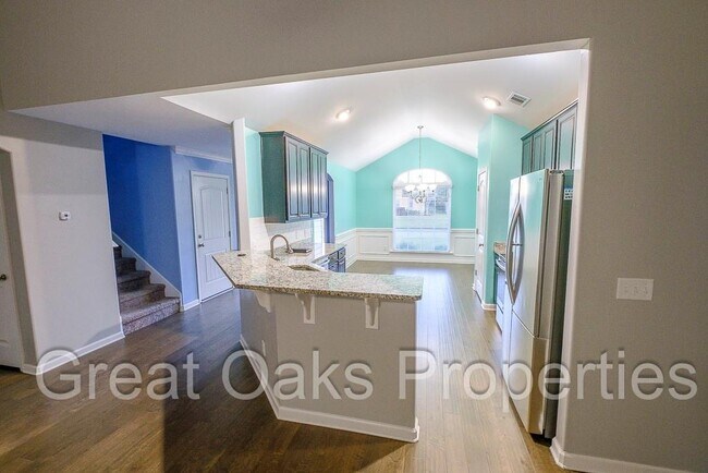 Building Photo - 108 Wellington Cir