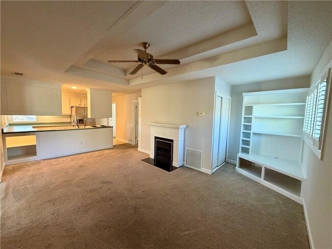 Building Photo - 311 Deerwood Cir