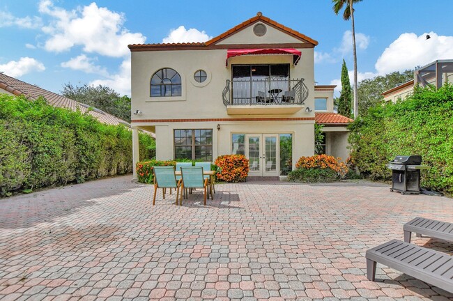 Building Photo - 23392 Mirabella Cir S