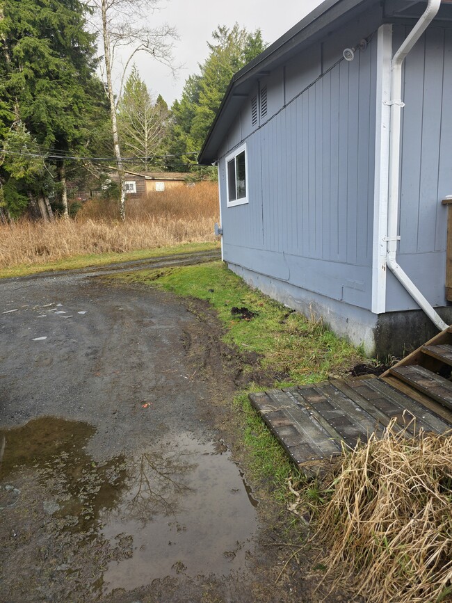 Building Photo - 54-56-56 Shoup St