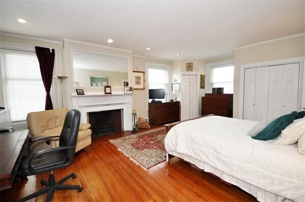Building Photo - 1763 Beacon St