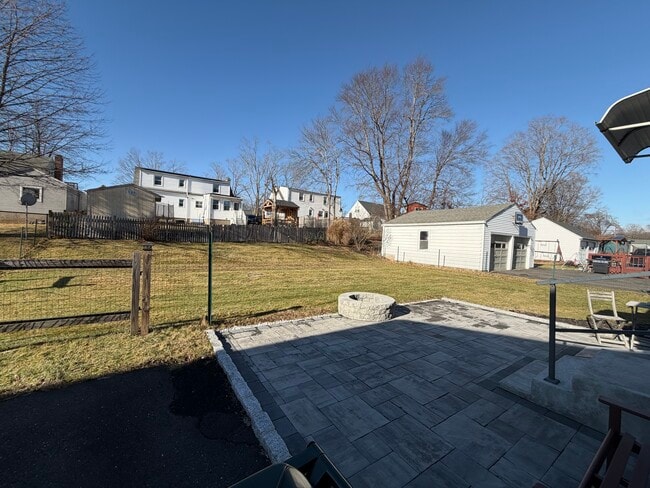 Building Photo - 17 Brian Rd