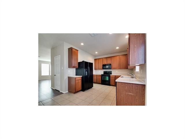 Building Photo - 8729 Noontide Dr