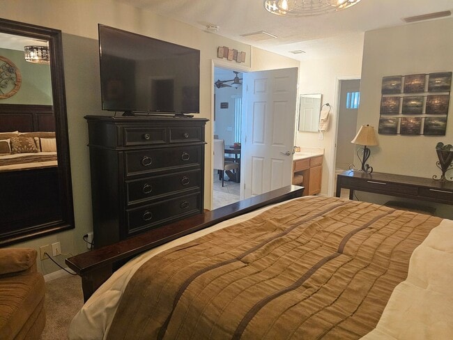 Building Photo - Fully Furnished Summer Rental