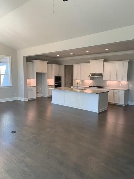 Building Photo - 2175 Calverton Ln SW