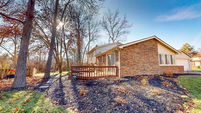 Building Photo - 3919 Quail Hollow Dr