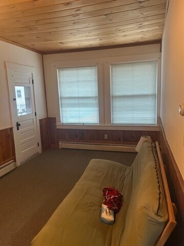 Building Photo - 316 Davis St