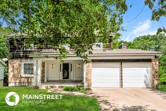 Building Photo - 12720 Coachlight Square Dr