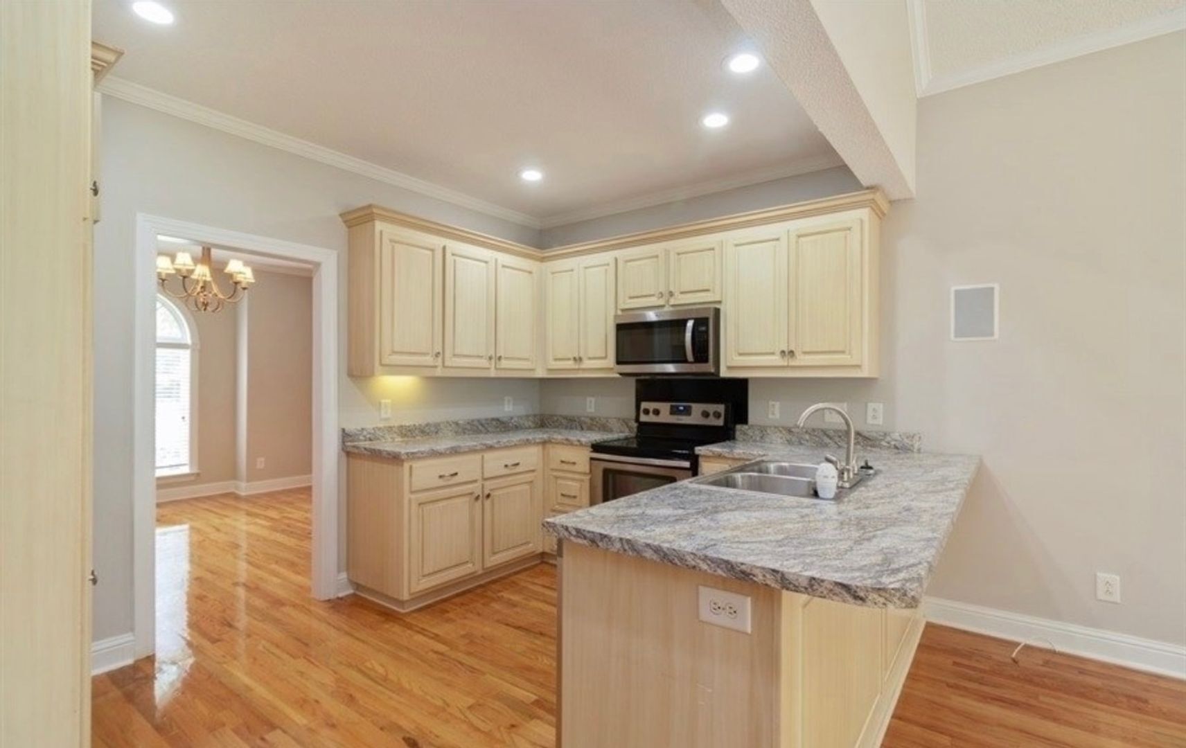 Building Photo - 224 High Ridge Ct