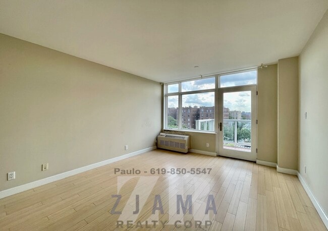 Building Photo - 601 Ocean Pkwy