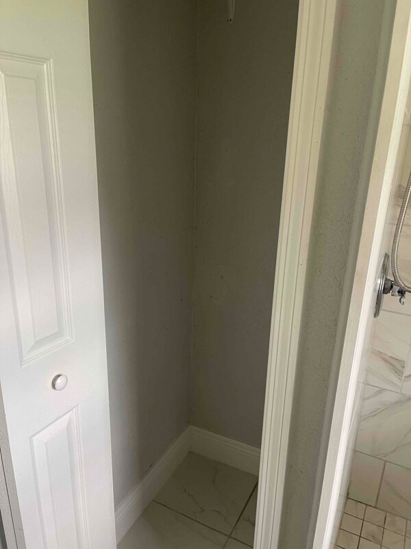 Building Photo - 2410 Ave C NW