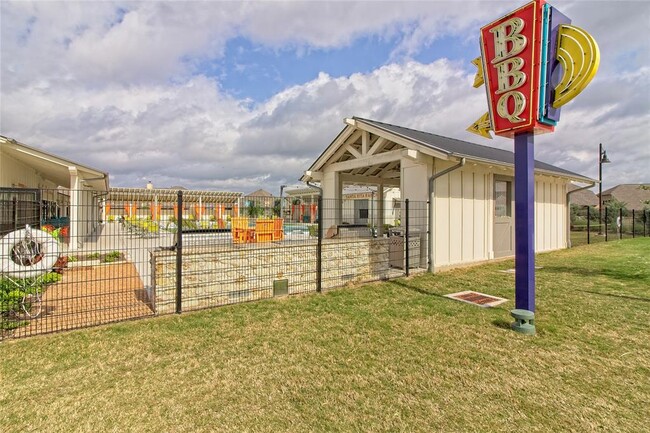 Building Photo - 468 Perryville Lp