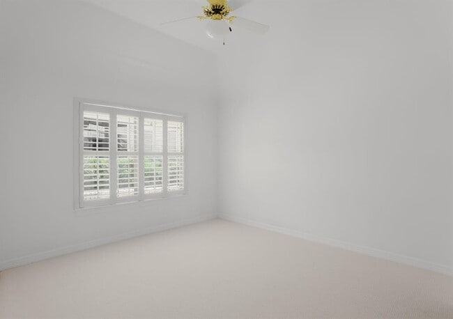 Building Photo - 4101 Triple Crown Ct