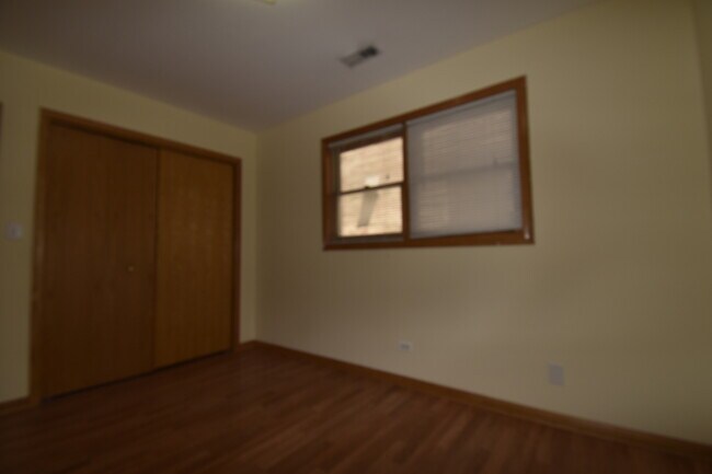 Building Photo - 2729 W 37th Pl