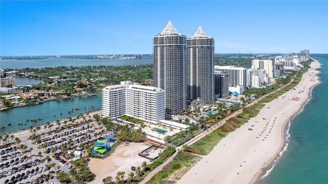 Building Photo - 4747 Collins Ave