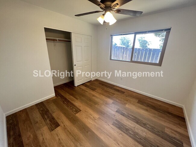 Building Photo - AVAILABLE JUNE - 1 Bedroom / 1 Bathroom Condo in Los Osos