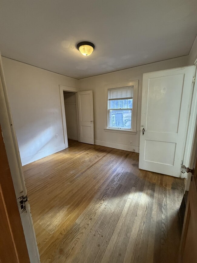 Building Photo - 2417 E Ave NE