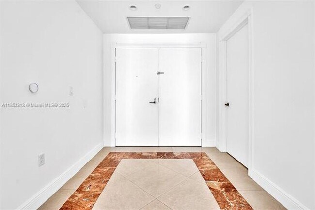 Building Photo - 3131 NE 188th St