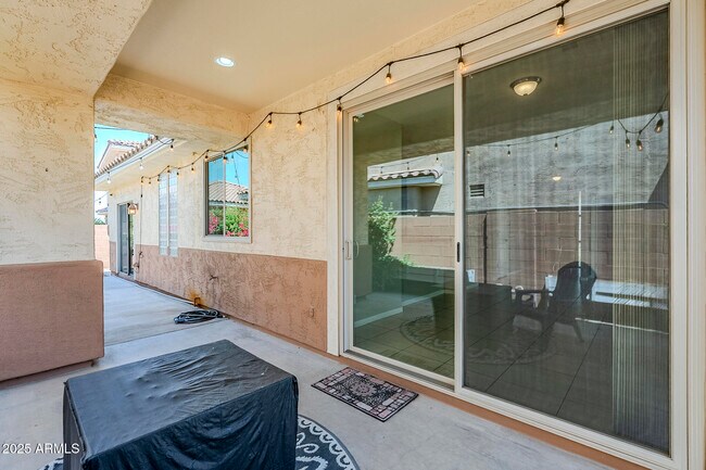 Building Photo - 13562 W Cypress St
