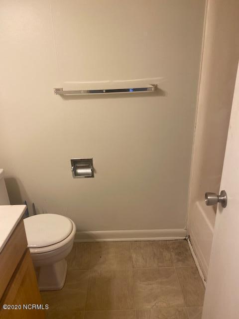 Building Photo - 458 Racine Dr