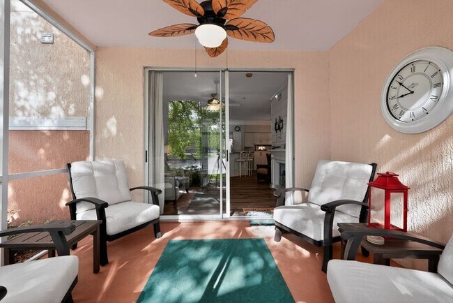 Building Photo - 4114 Central Sarasota Pkwy