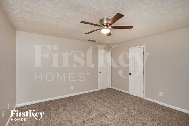 Building Photo - 2826 Bay Leaf Dr SE