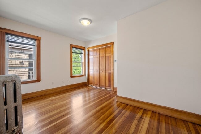 Building Photo - 26 Chilton St