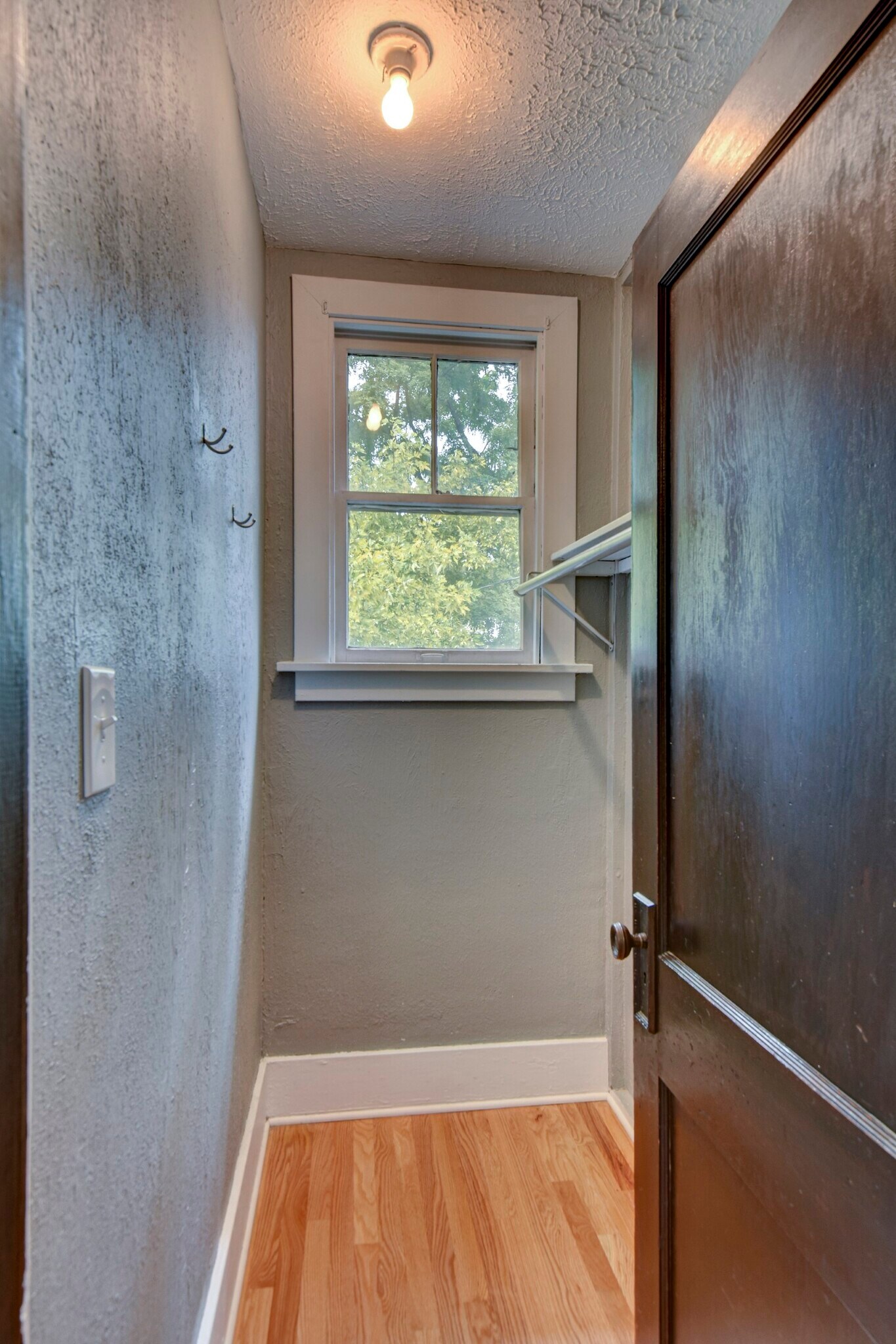 Building Photo - 816 N 43rd St