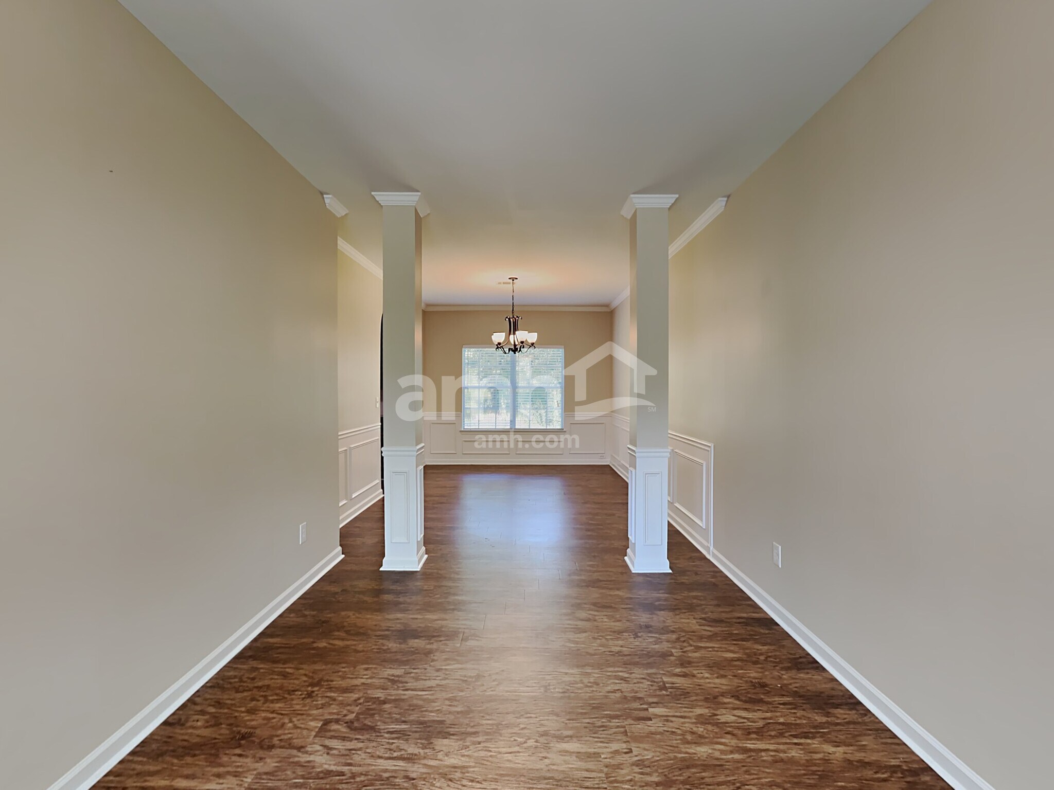 Building Photo - 2934 Gayle Manor Ln