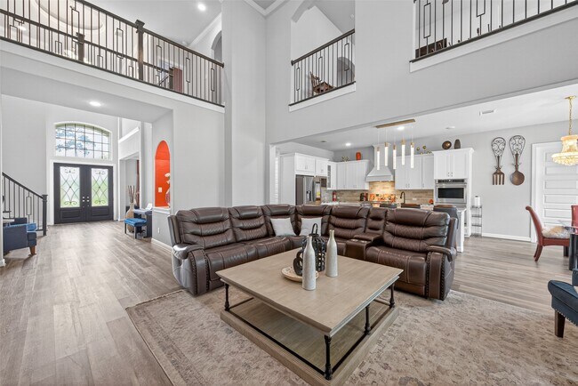 Building Photo - 13236 Tracewood Hills Ln