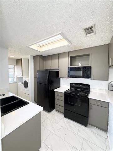 Building Photo - 606 Bellaire Dr