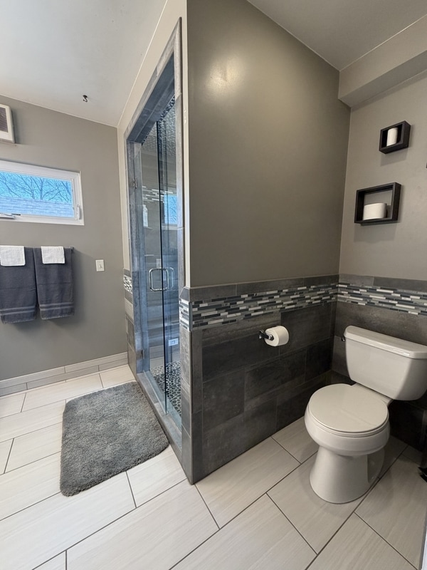 Building Photo - 845 Illinois St