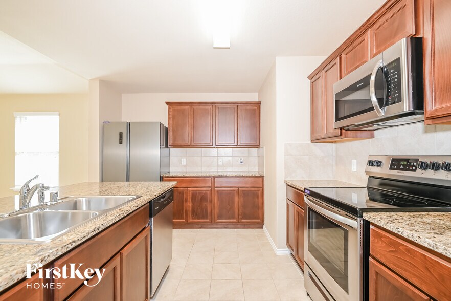 Building Photo - 961 Corbitt Ln