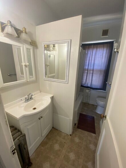 Building Photo - 86 Hilltop Ave