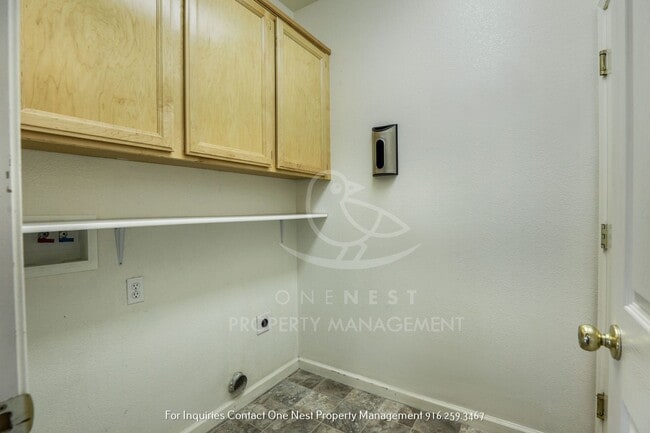 Building Photo - 3 bdrm 2 bthm single level home in Edgewater community